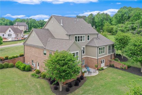 A home in Flowery Branch