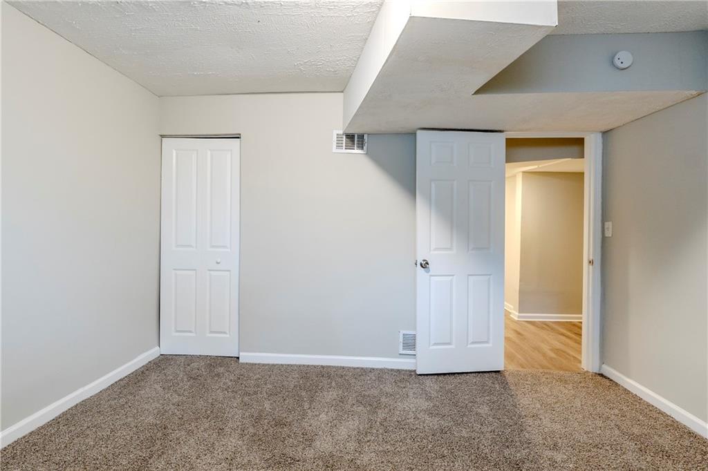 250 Hermer Circle, Atlanta, Georgia image 33