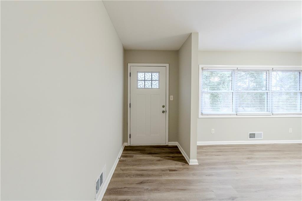 250 Hermer Circle, Atlanta, Georgia image 3