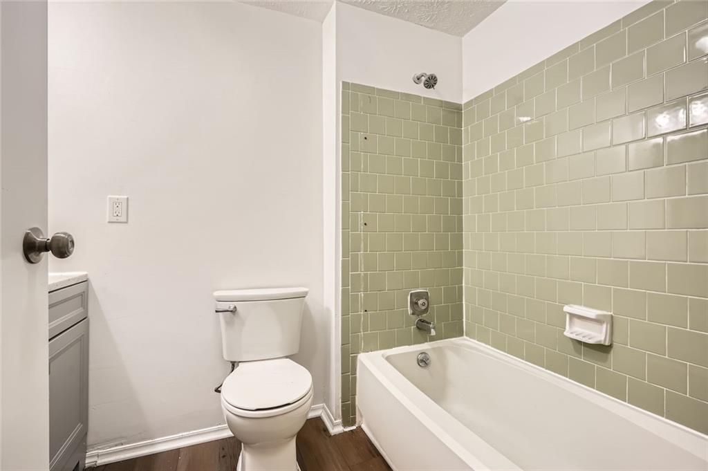 2948 Sagewood Drive, Snellville, Georgia image 22