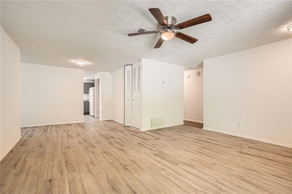 2948 Sagewood Drive, Snellville, Georgia image 7