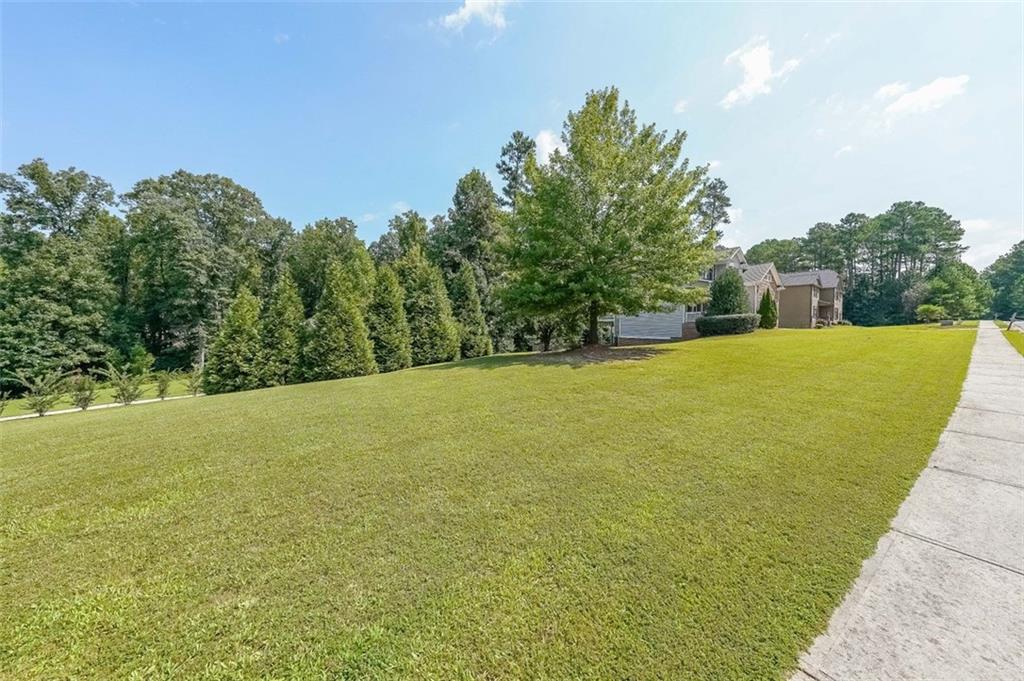 4408 Meadowwood Drive, Loganville, Georgia image 37