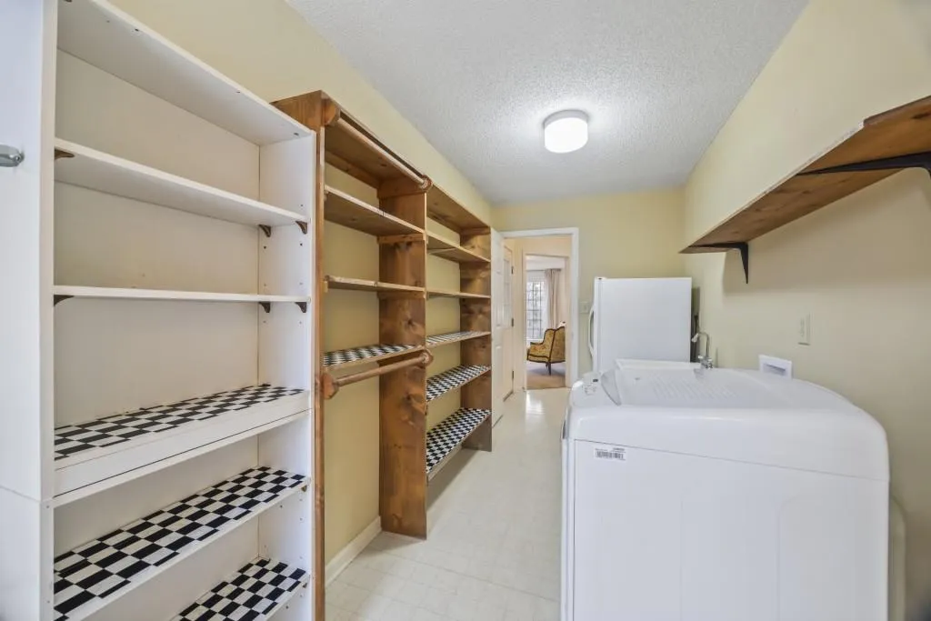 Martin, Georgia 30557, United States, 3 Bedrooms Bedrooms, ,3 BathroomsBathrooms,Residential,Active,96864