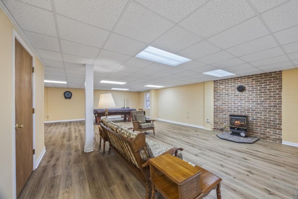 listing image 65