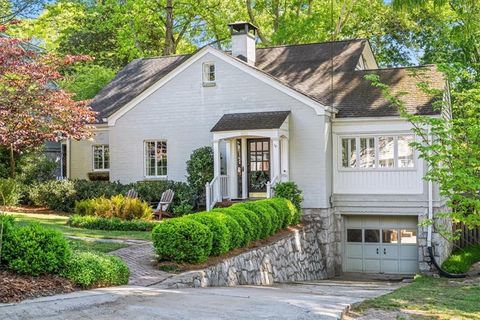 Photo of 388 Princeton Way NE, Atlanta, GA 30307 (MLS # 7753057)