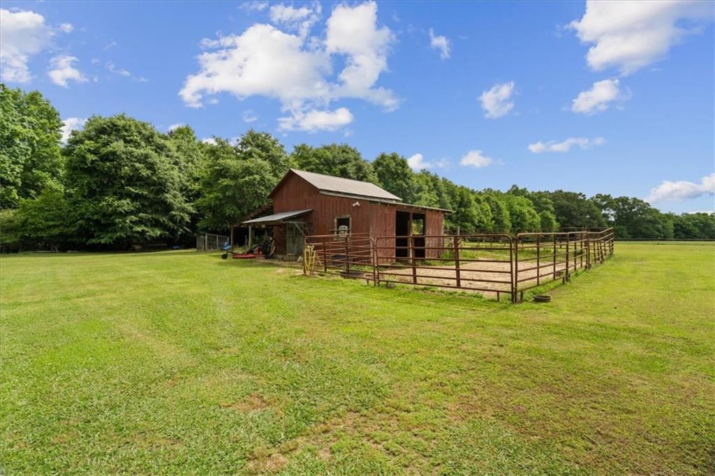 2388 River Bend Road SW