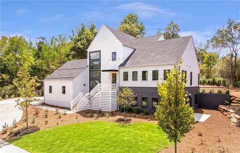 Photo of 235 Winterberry Way, Roswell, GA 30075 (MLS # 7665976)