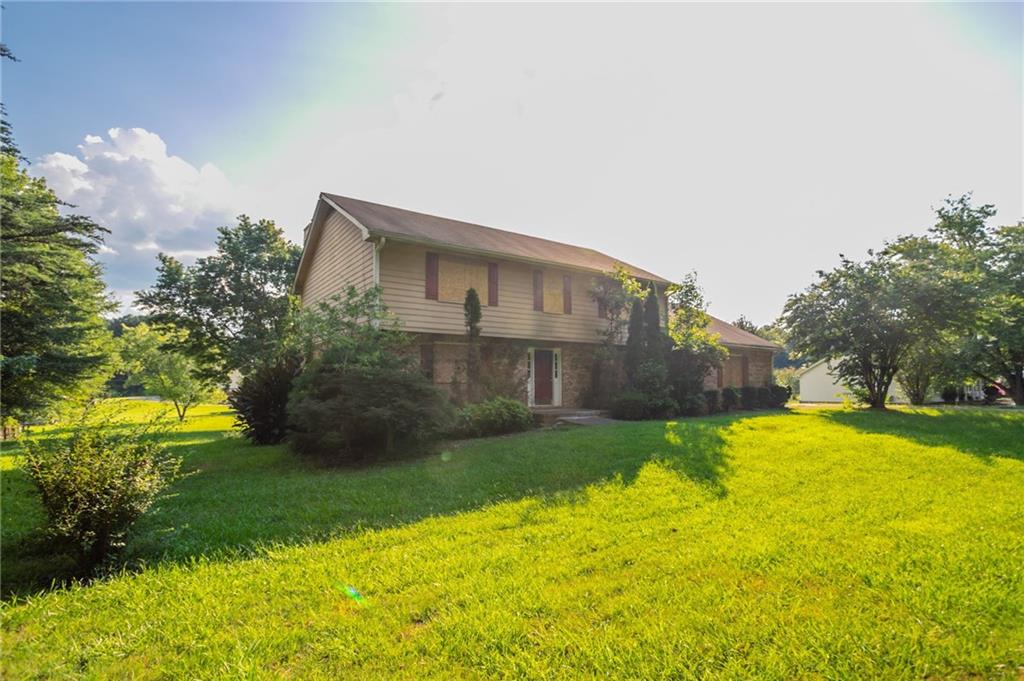 405 Fairfield Circle