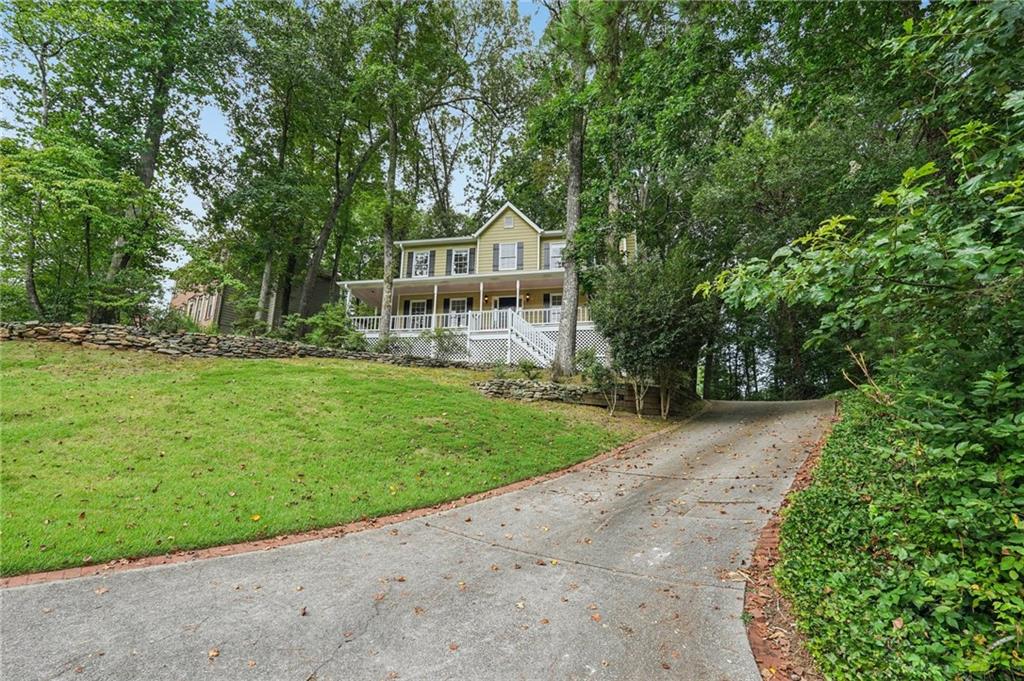 3084 Milford Chase SW