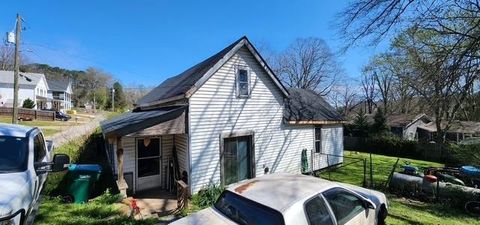 Homes For Sale - 150 Nix Street<br/> Ball Ground, GA 30107