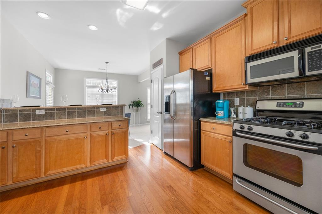 3660 Lake Pass Lane, Suwanee, Georgia image 37