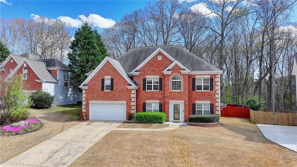 Beautiful 5BR/4BA Home in Established Community – Prime Location!
Welcome to this stunning two-story residence nestled in a well-established neighborhood. Featuring five bedrooms and four full bathrooms, this charming home offers space, style, and functionality.
The main level includes a flex room that can serve as a fifth bedroom and a full bathroom, perfect for guests or multi-generational living. A dedicated home office provides the ideal space for remote work or study. The separate living and dining rooms create a formal feel, while the heart of the home shines with its open-concept family room and kitchen, highlighted by high ceilings, a cozy fireplace, and abundant natural light.
The kitchen boasts granite countertops and stainless steel appliances, flowing seamlessly into the family room for effortless entertaining. Upstairs, a balcony overlooks the family room, adding architectural interest and openness to the layout.
Retreat to the spacious master suite, featuring French doors leading to a private side porch, a large walk-in closet, and a luxurious master bath with dual vanities.
Enjoy a private, fenced backyard—perfect for outdoor activities and gatherings. The home has been freshly painted inside, and the living room floor has been recently replaced, making it truly move-in ready.
Community amenities include tennis courts and a swimming pool. Conveniently located near shopping, dining, grocery stores, and top-rated schools, with easy access to I-85 and GA-316.
Don’t miss this incredible opportunity—schedule your showing today!