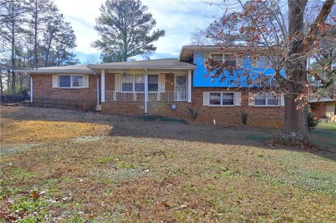 876 Belle Glade Drive Stone Mountain GA 30083