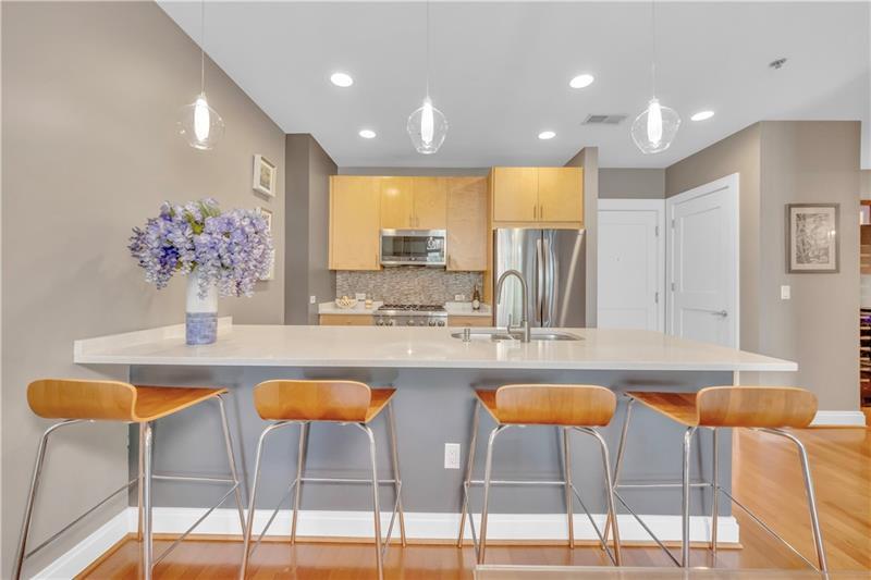 905 Juniper Street NW 410