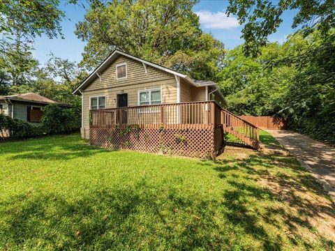 15 Johnson Road NW Atlanta GA 30318