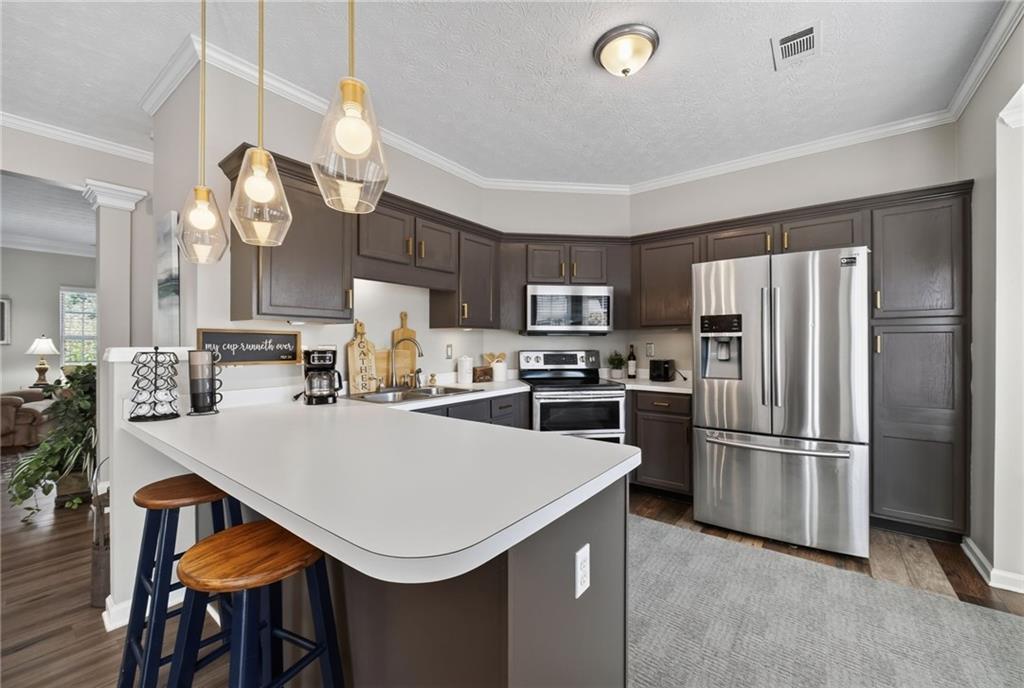 4712 Poplar Ridge Court