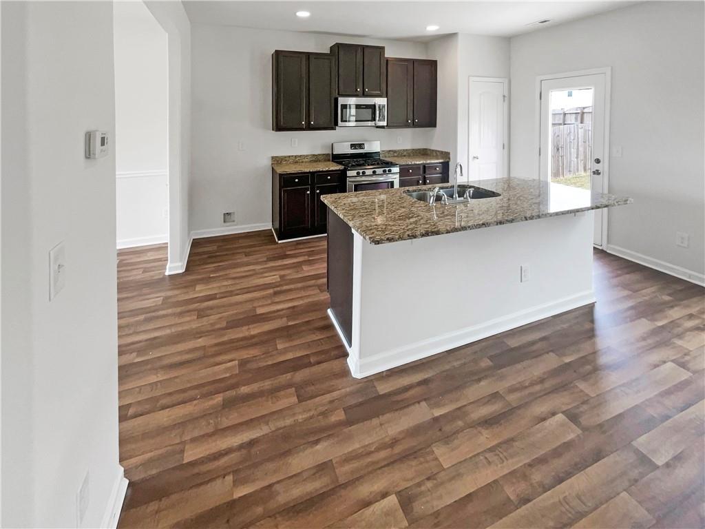 4452 Belcamp Road, Fairburn, Georgia image 6