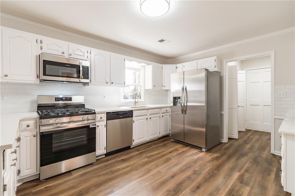 Cricket Hill - Residential