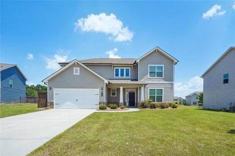 Homes For Sale - 217 Blue Iris Court<br/> Winder, GA 30680