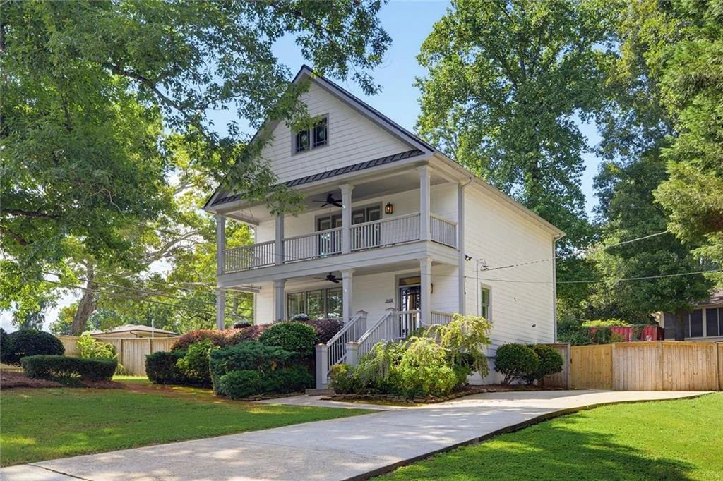 2009 Delphine Drive