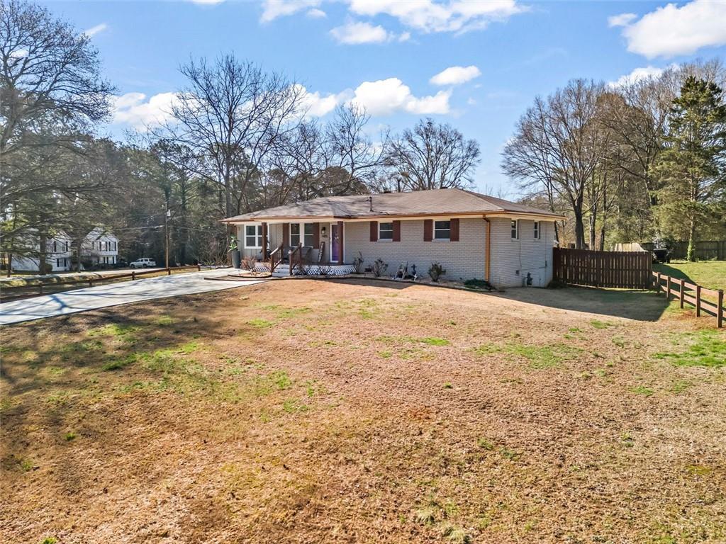 4493 Old Hiram Lithia Spgs Road, Powder Springs, Georgia image 2