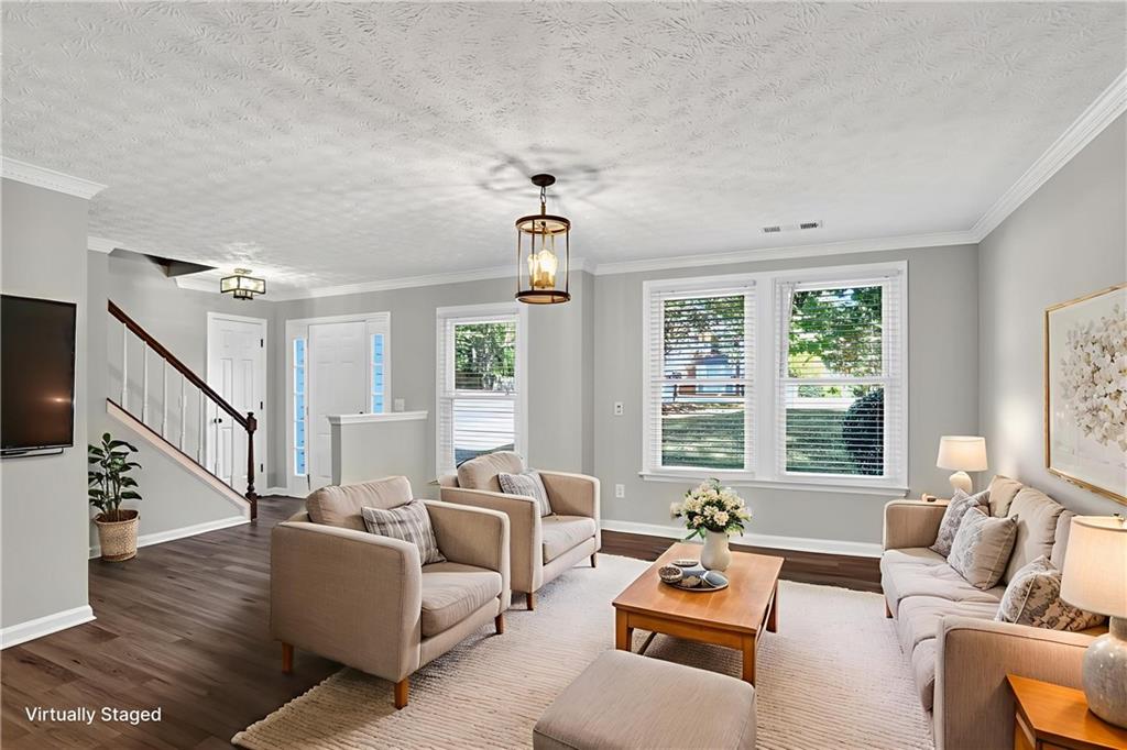524 Meadowfield Court