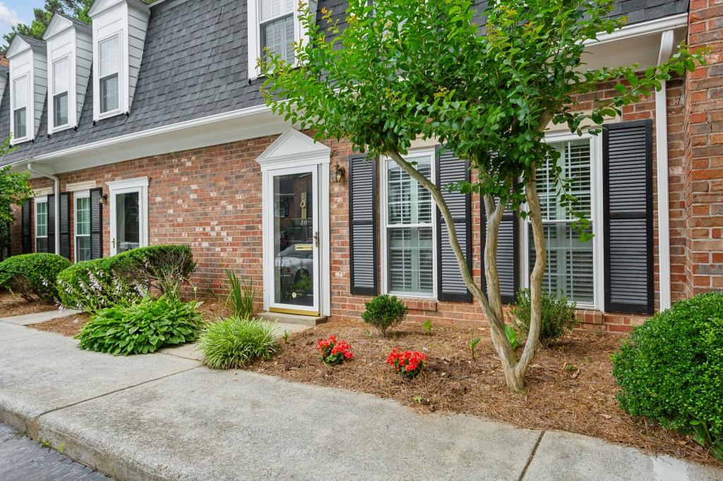 View Atlanta, GA 30318 townhome