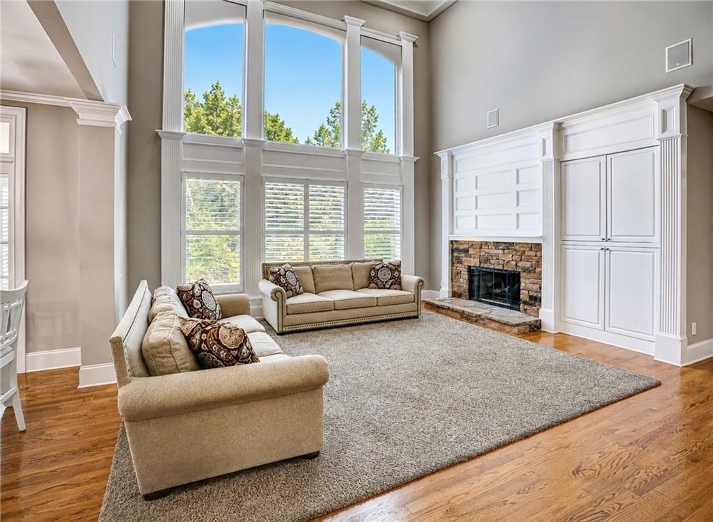 1043 Meadow Club Court