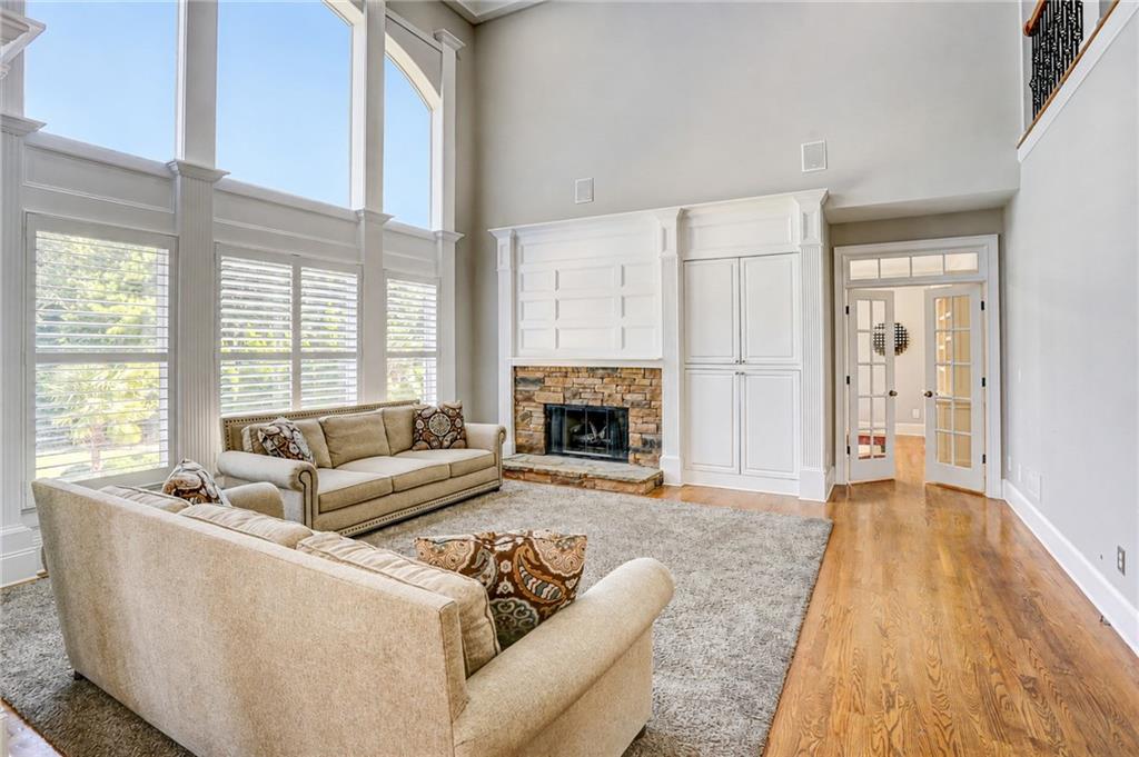 1043 Meadow Club Court