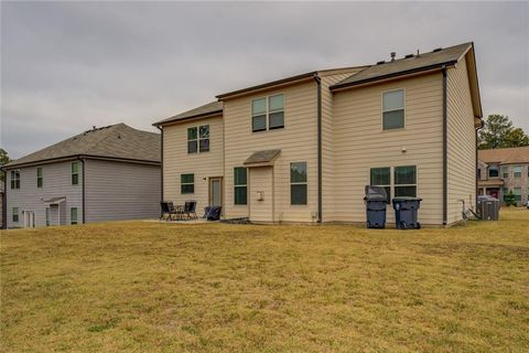 A home in Dacula