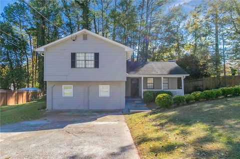 A home in Stone Mountain