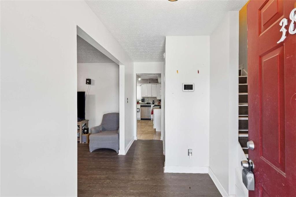 383 Brookfield Way
