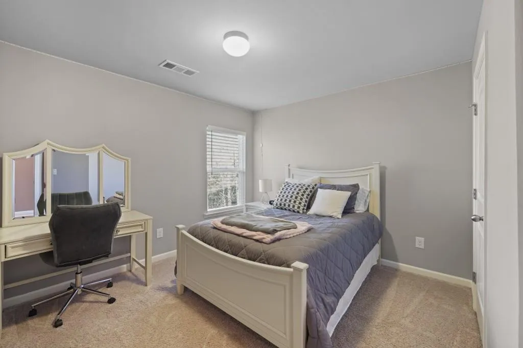 Canton, Georgia 30115, United States, 4 Bedrooms Bedrooms, ,4 BathroomsBathrooms,Residential,Pending,20723