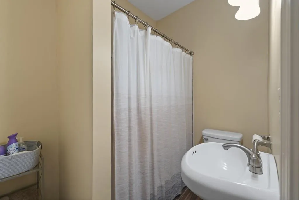 Canton, Georgia 30115, United States, 4 Bedrooms Bedrooms, ,4 BathroomsBathrooms,Residential,Pending,20723