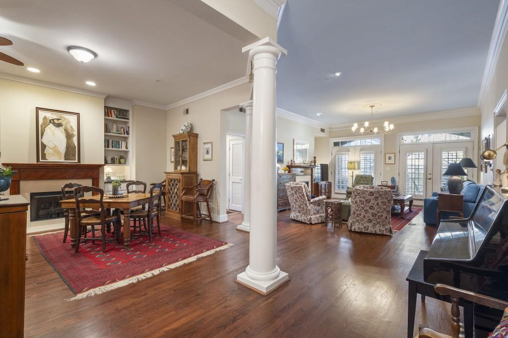 417 Clairemont Avenue 115