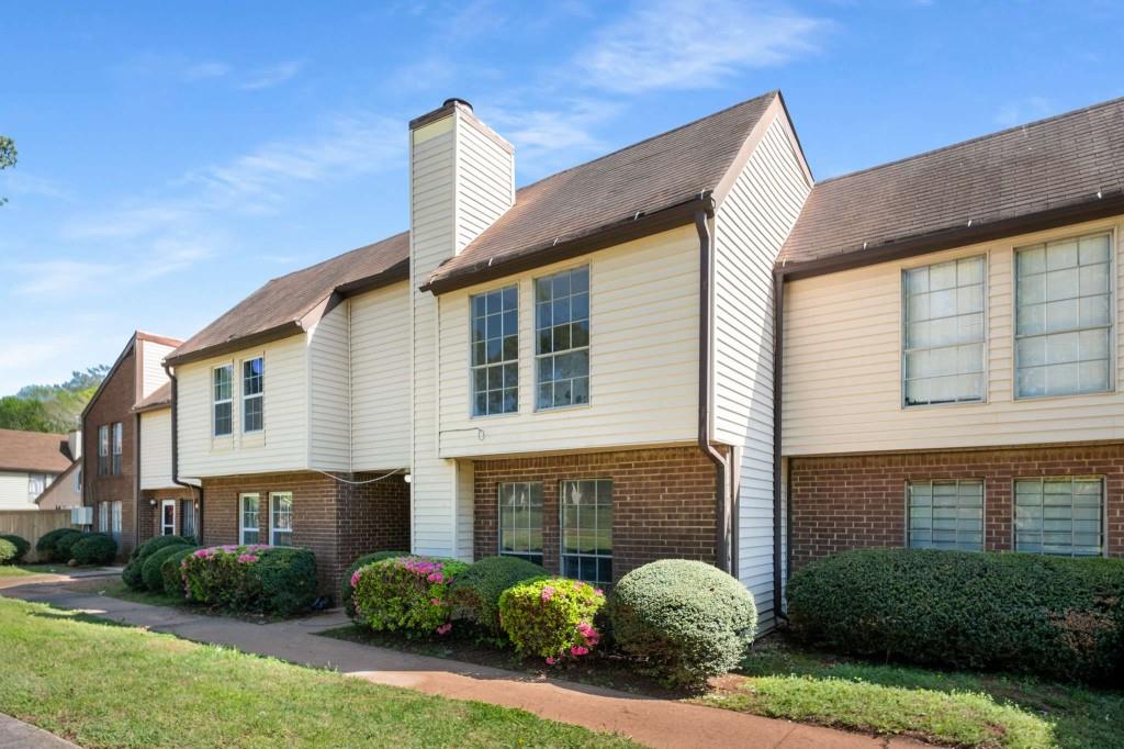 3254 Strawberry Lane