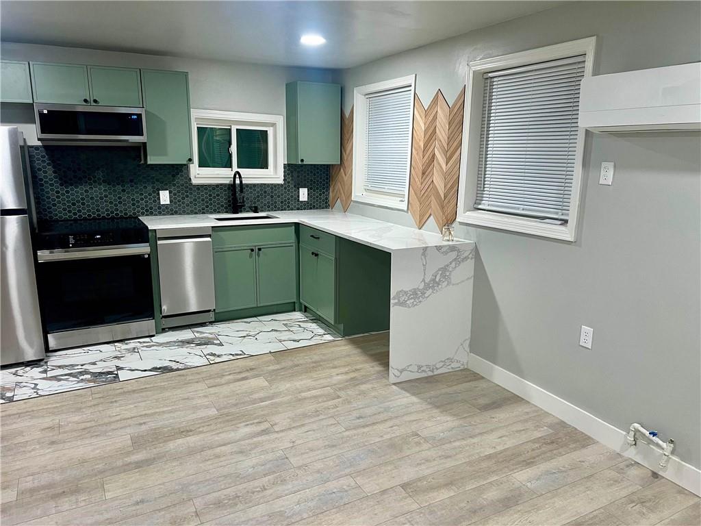 926 Moreland Avenue B