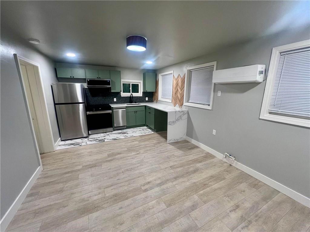 926 Moreland Avenue B