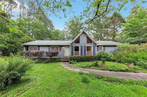 2736 Whisper Trail Douglasville GA 30135