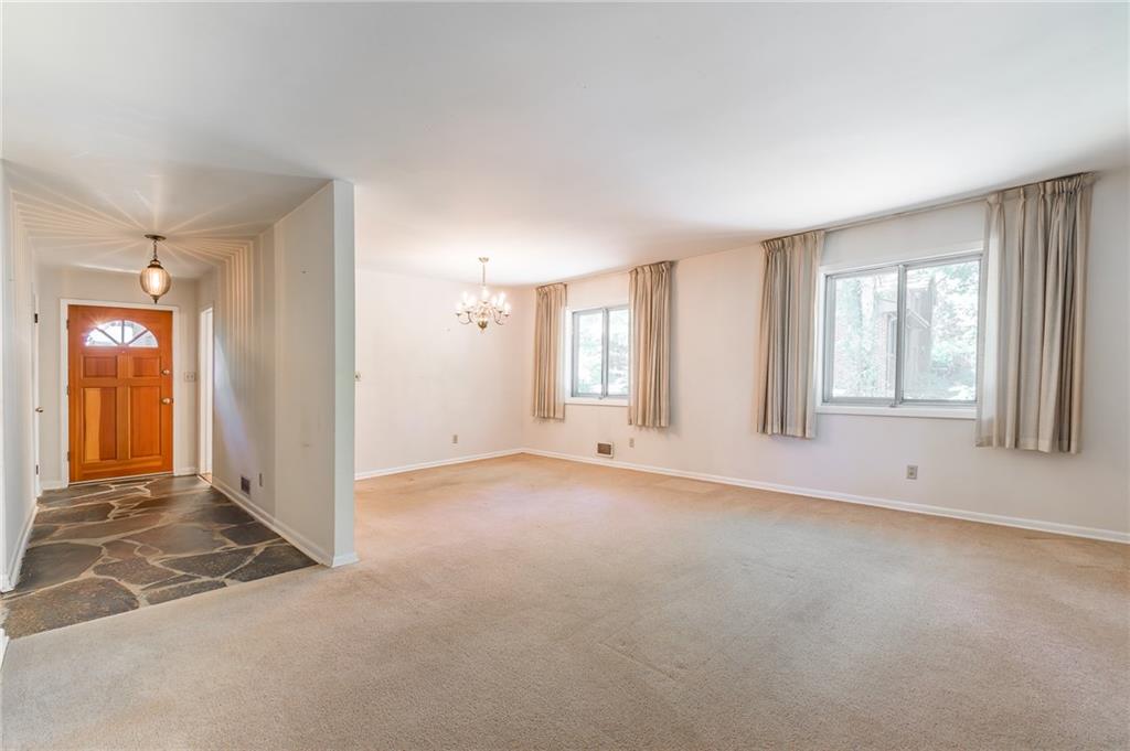 2700 Hawaii Court