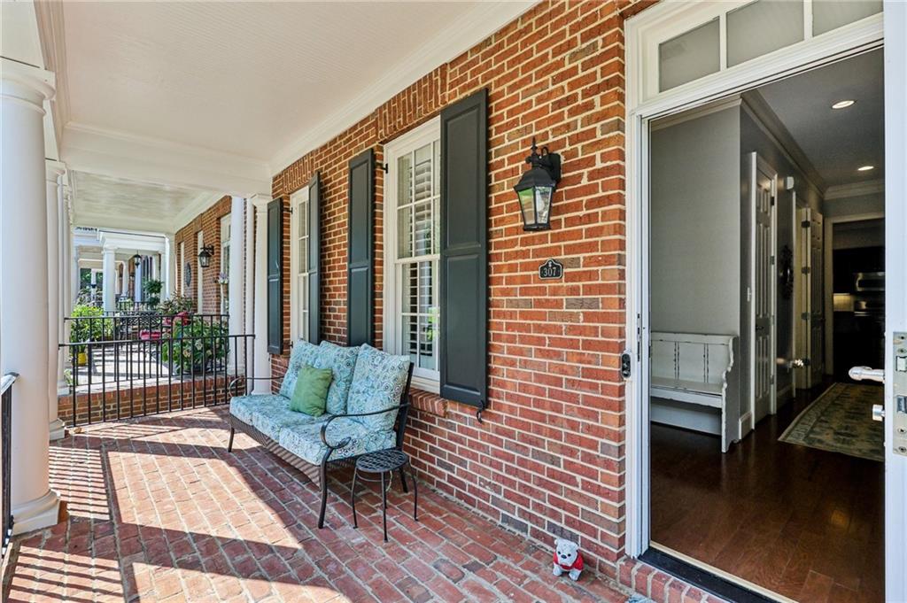 100 Ansonborough Lane 307