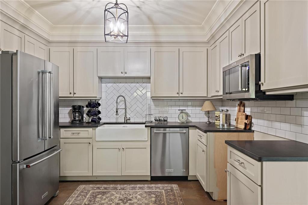 Oakton - Residential
