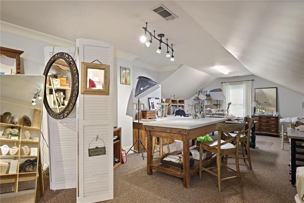 Oakton - Residential