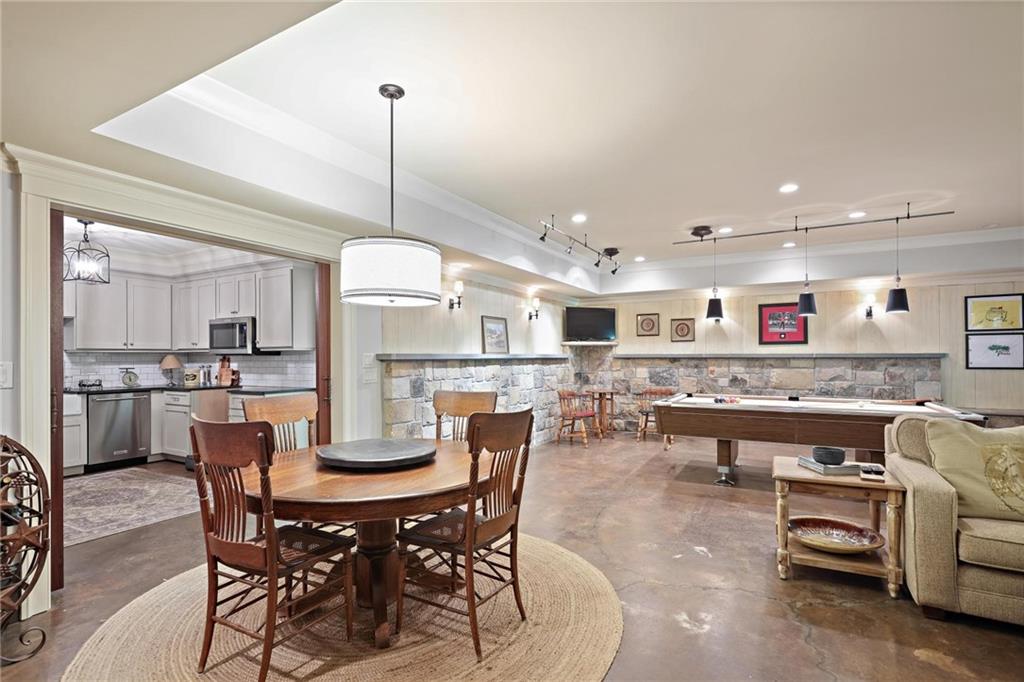 Oakton - Residential