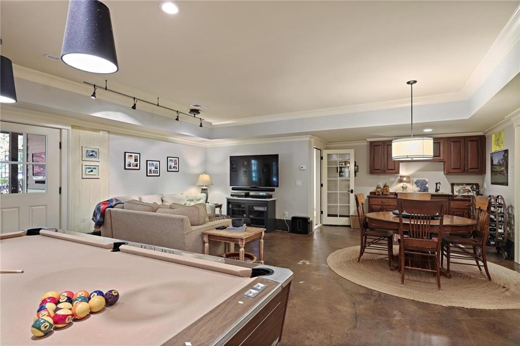 Oakton - Residential