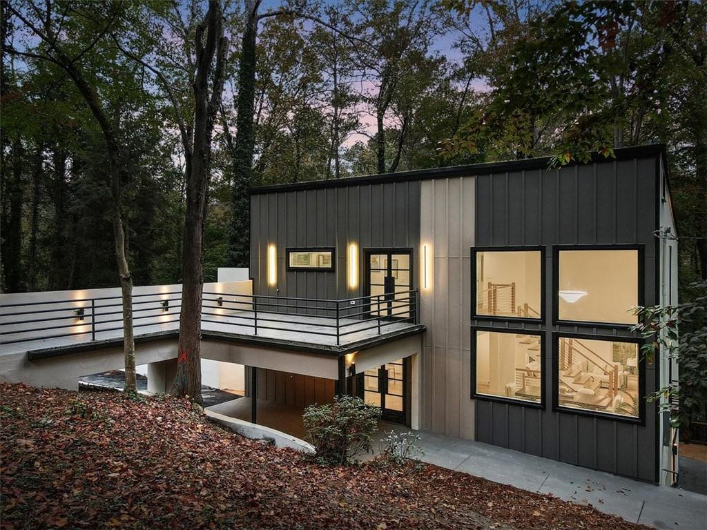 1153 Dawn View Lane, Atlanta, Georgia image 1