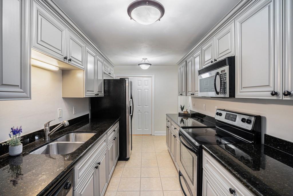 4430 Tilly Mill Road 818