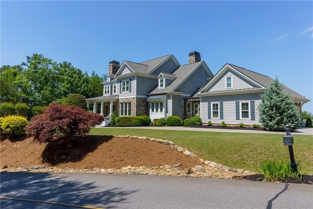 23 Waterside Drive SE