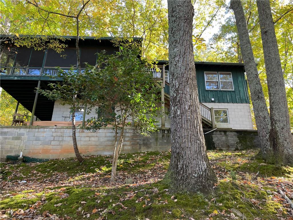 5350 Woodland Circle