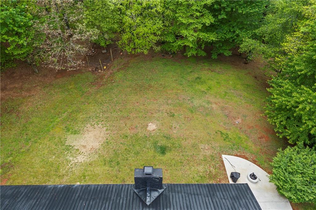 435 Dogwood Way